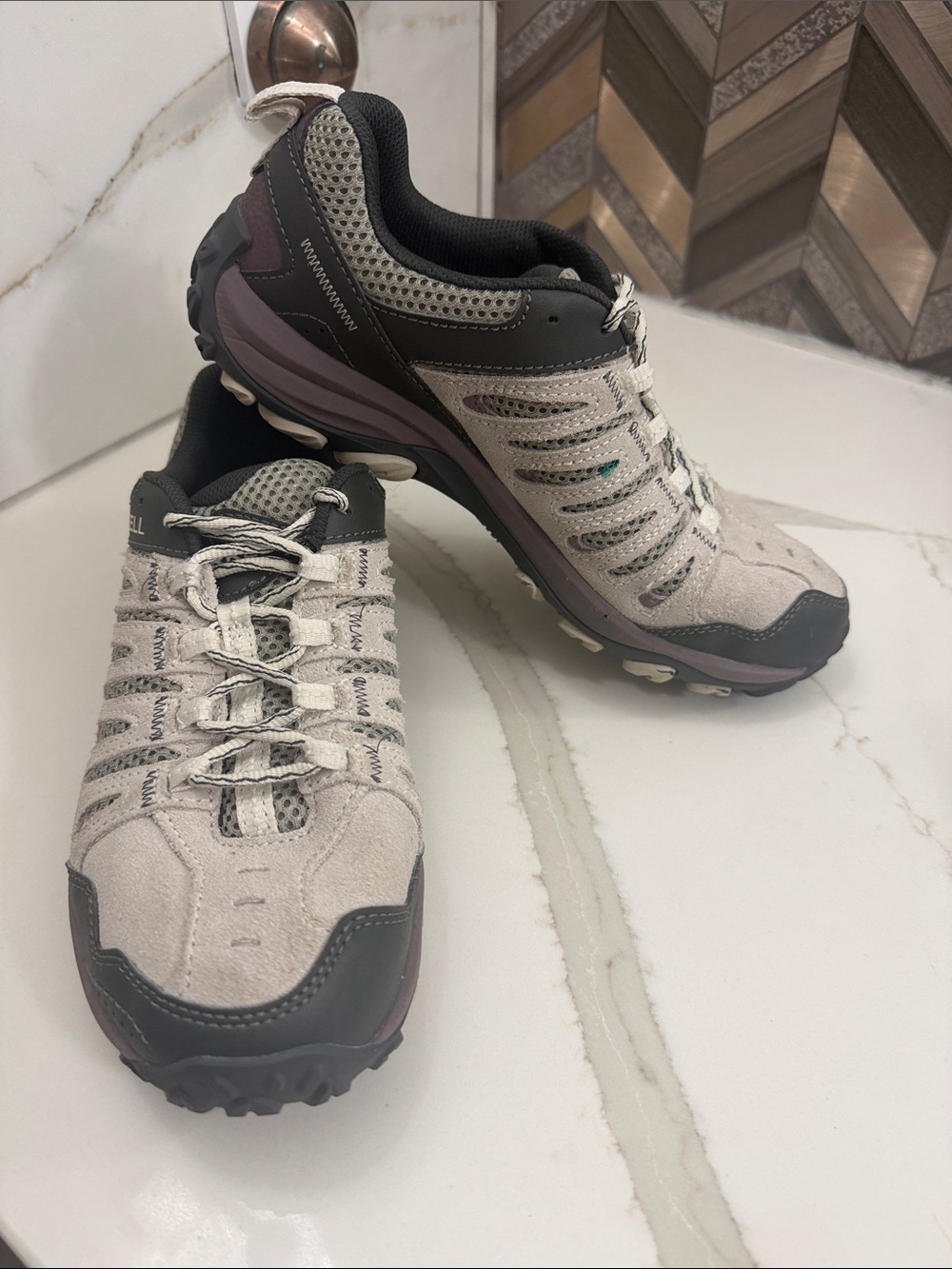 Sz9W Merrell Trail Shoes